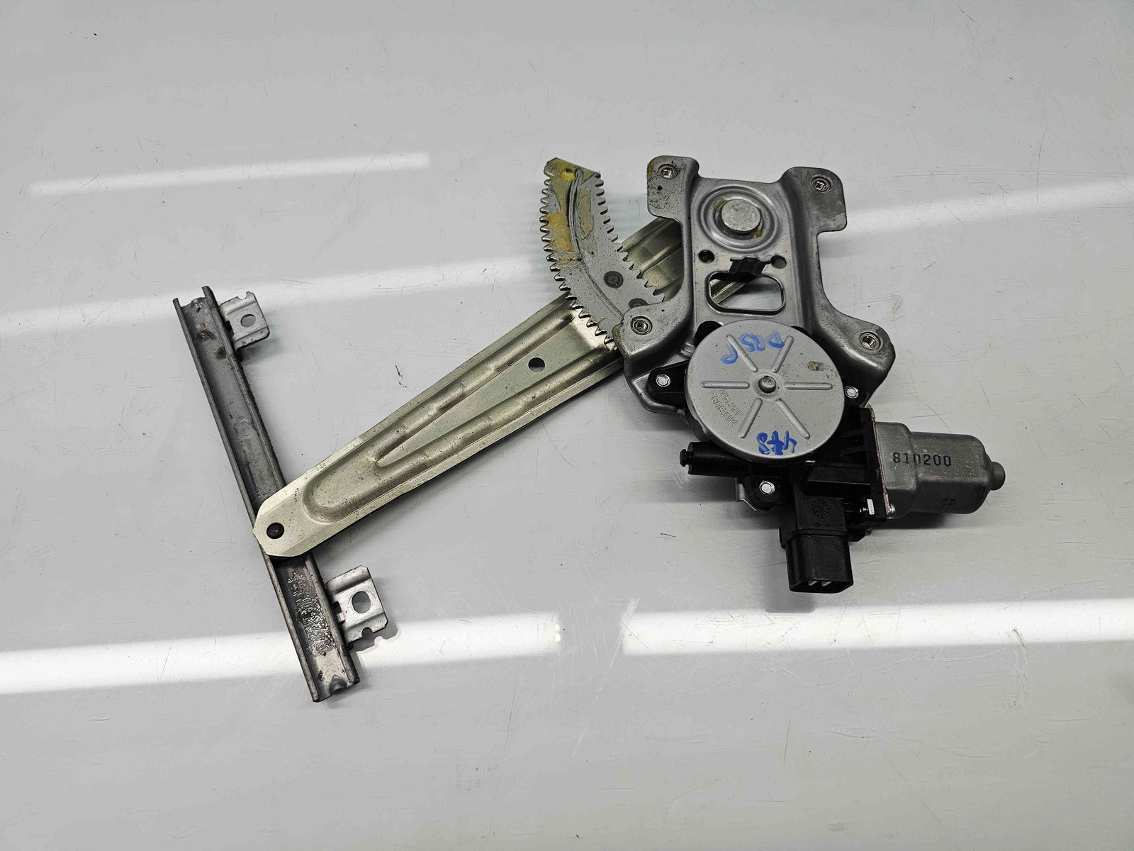 Macara electrica geam dreapta spate MITSUBISHI Outlander II [Fabr 2006-2015] 5713A085 - imagine 5