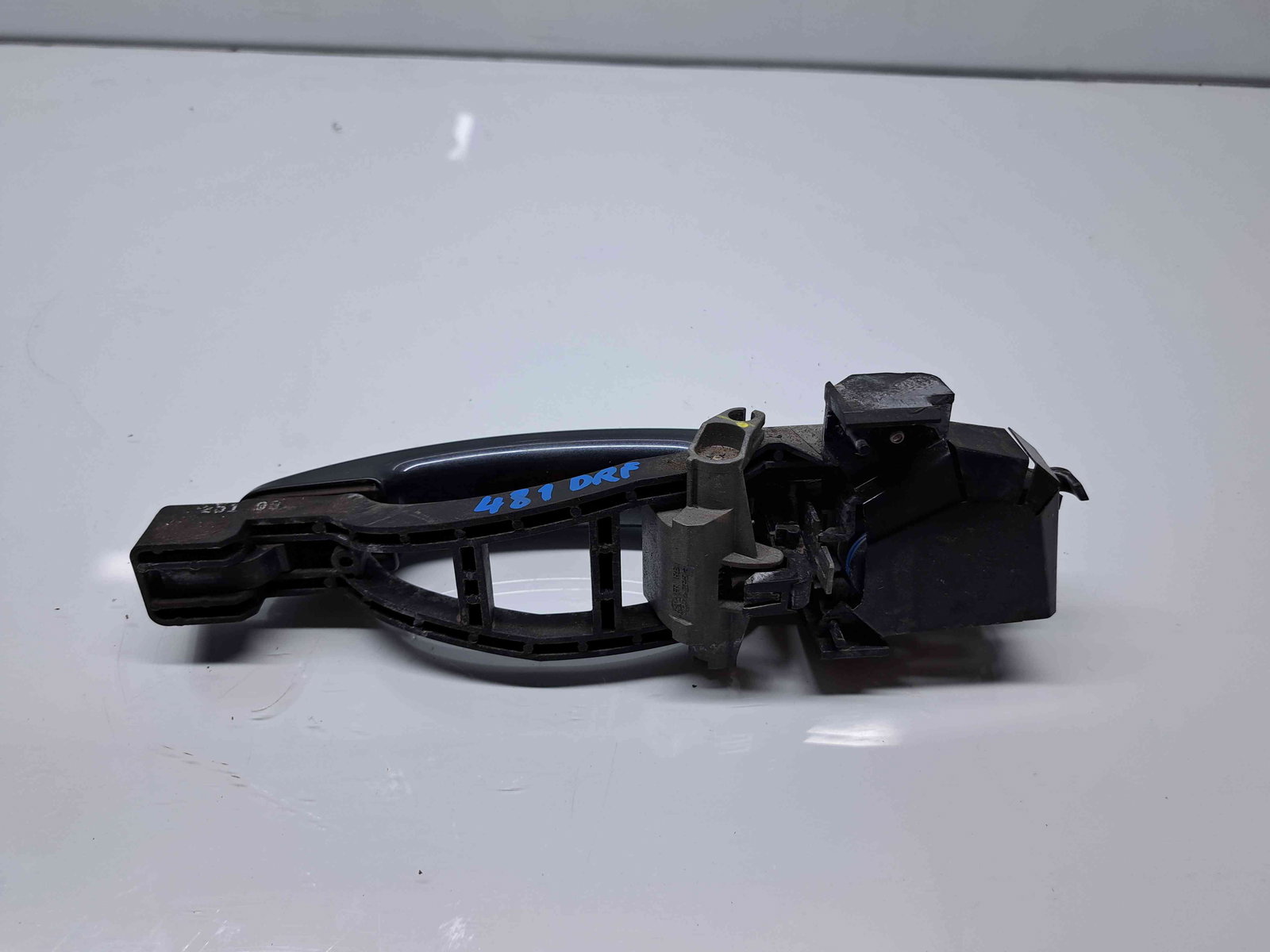 Maner usa dreapta fata Ford Kuga I [Fabr 2008-2012] Sea Grey Metallic - imagine 3