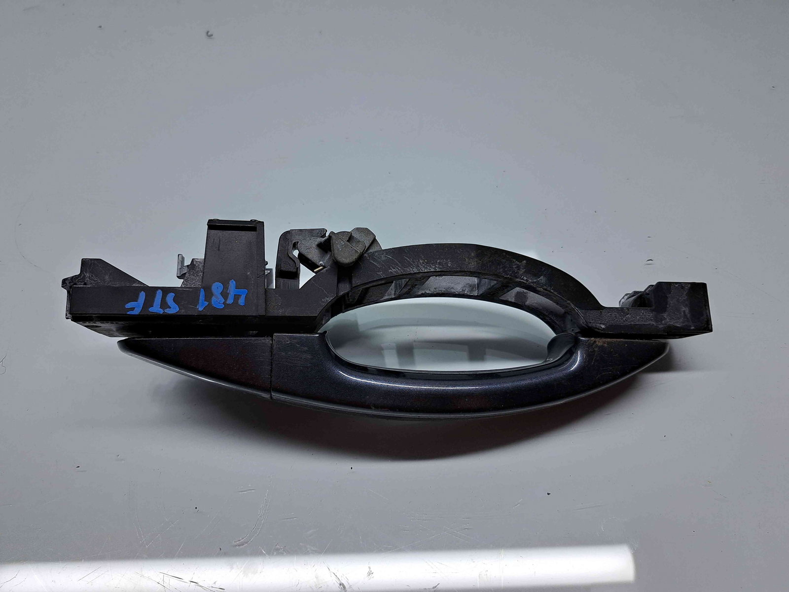 Maner usa stanga fata Ford Kuga I [Fabr 2008-2012] Sea Grey Metallic - imagine 4