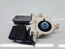Motoras geam dreapta spate Skoda Octavia 2 (1Z3) [Fabr 2004-2013] 1K959704J