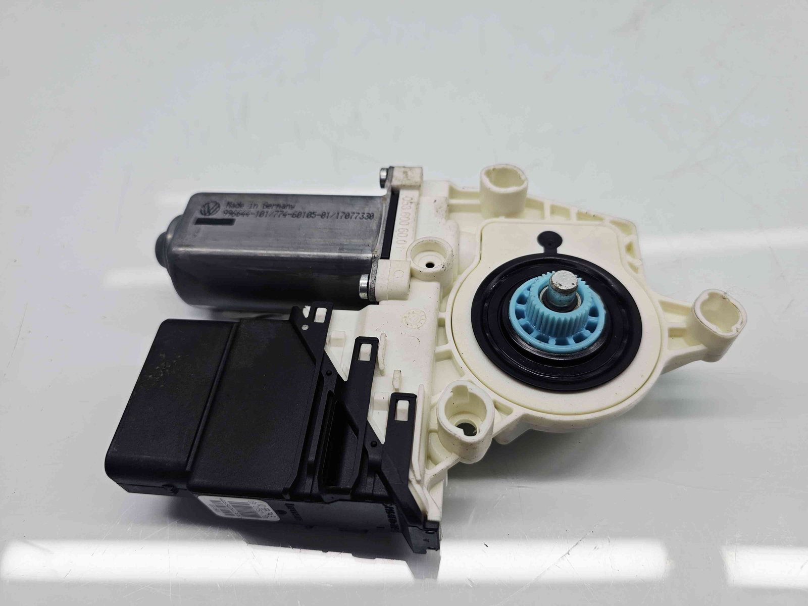 Motoras geam dreapta spate Skoda Octavia 2 (1Z3) [Fabr 2004-2013] 1K959704J - imagine 1