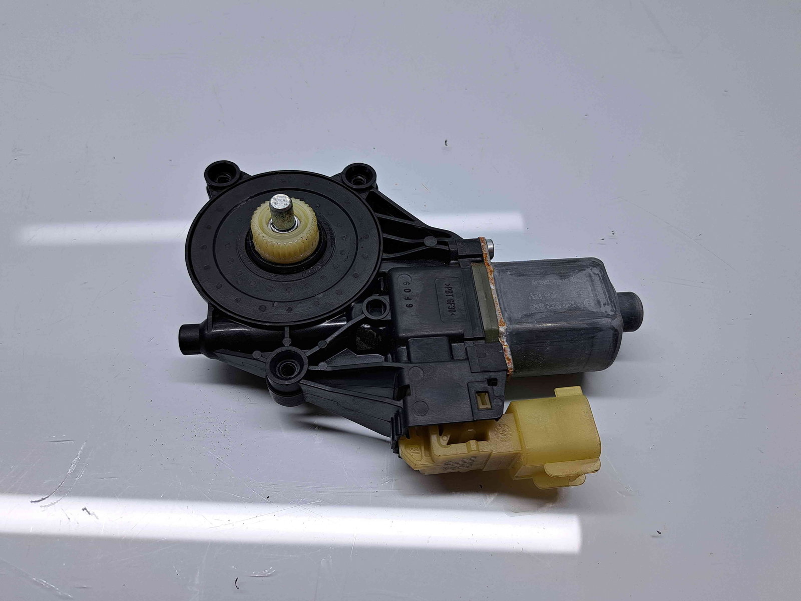 Motoras geam dreapta spate Ford B-Max [Fabr 2012-prezent] AV11-14553-L4 - imagine 3