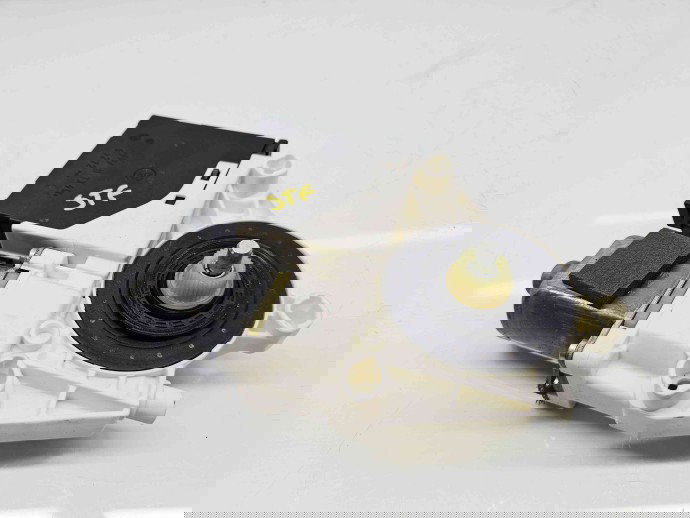 Motoras geam stanga fata Audi A3 Sportback (8PA) [Fabr 2004-2013] Facelift 8P0959802N