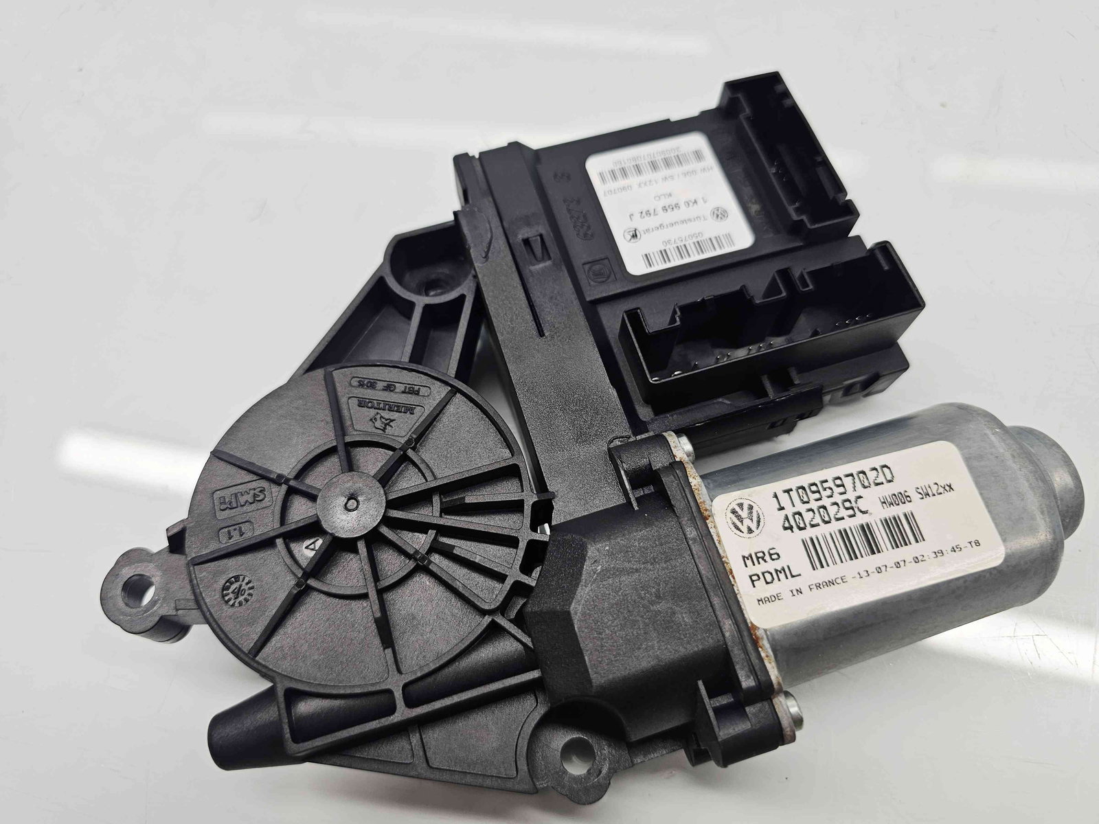 Motoras geam stanga fata Skoda Octavia 2 (1Z3) [Fabr 2004-2013] 1T0959702D - imagine 3