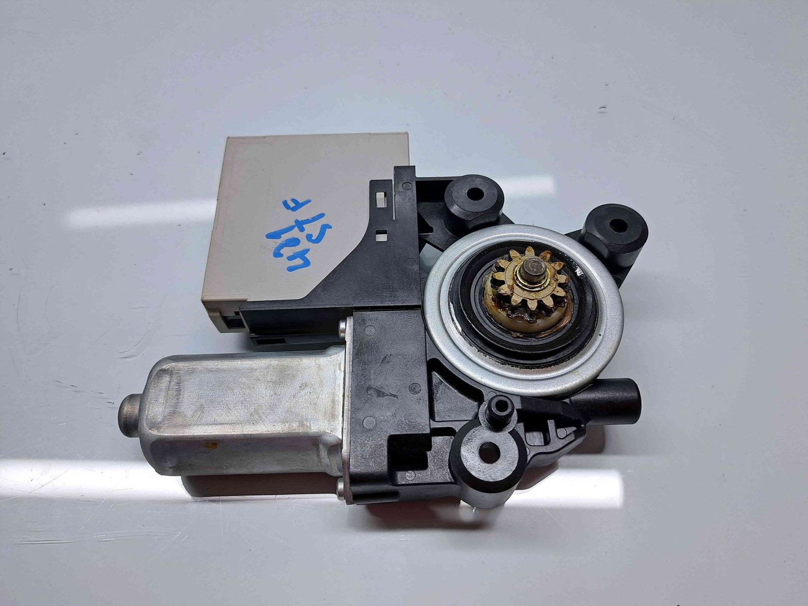 Motoras geam stanga fata Ford Kuga I [Fabr 2008-2012] 7M5T-14B533-AE - imagine 3