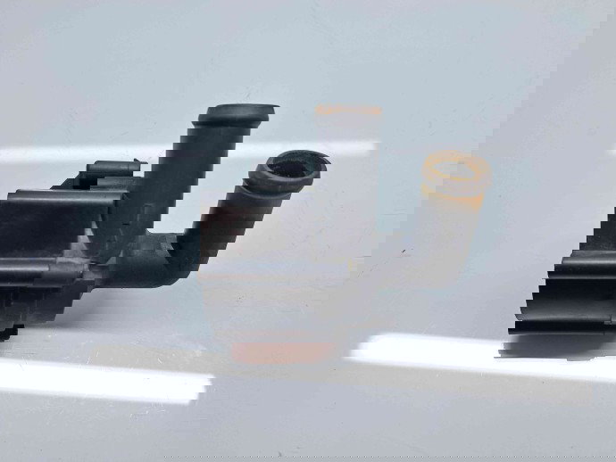 Pompa recirculare apa Volkswagen Golf 6 (5K1) [Fabr 2009-2013] 5N0965561 1.6 TDI CAYB 66KW / 90CP