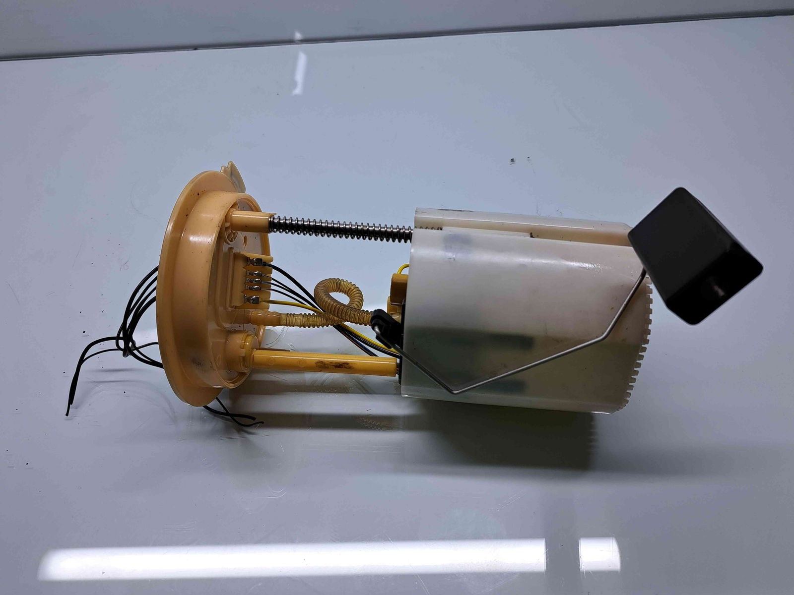 Pompa combustibil Volkswagen Caddy 3 (2KA, 2KH) [Fabr 2004-2009] 1K0919050AB 2.0 TDI CEGA 125KW / 170CP - imagine 3