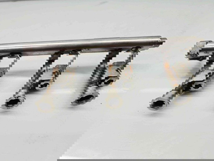 Rampa injectoare Ford B-Max [Fabr 2012-prezent] DM5G-9H487-AC 1.0 Benz M1DA 92KW / 125CP