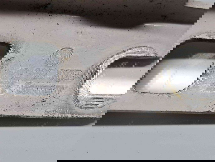 Set balamale capota Volkswagen Golf 6 (5K1) GTD [Fabr 2009-2013] 5K0823302B / 5K0823301B