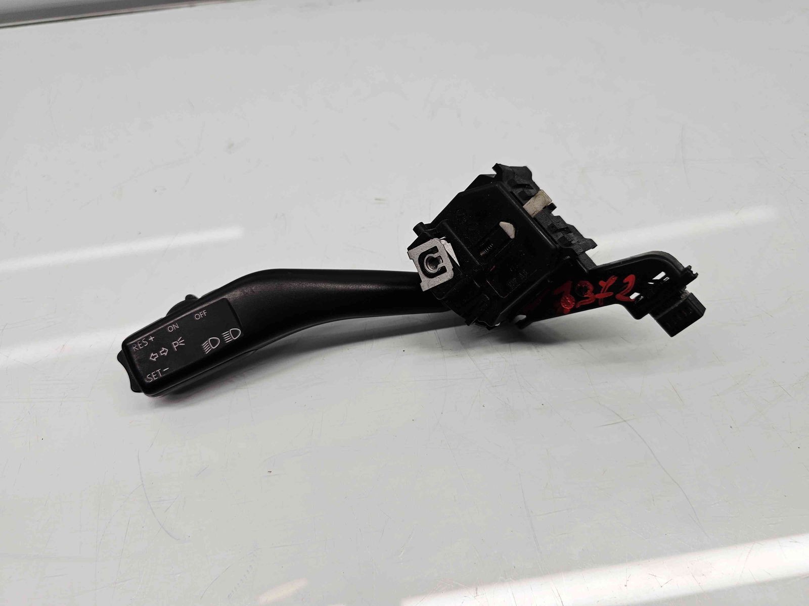 Maneta stergator Volkswagen Golf 5 (1K1) [Fabr 2004-2008] 1K0953519C - imagine 1