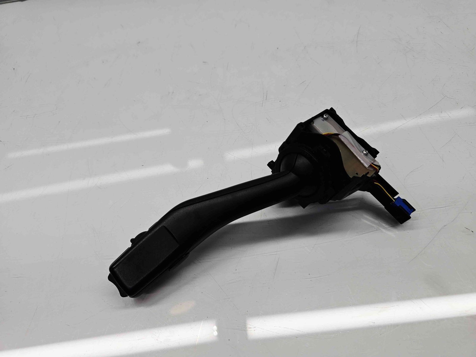 Maneta semnalizare Volkswagen Touran (1T1, 1T2) [Fabr 2003-2010] 1K0953513A - imagine 3