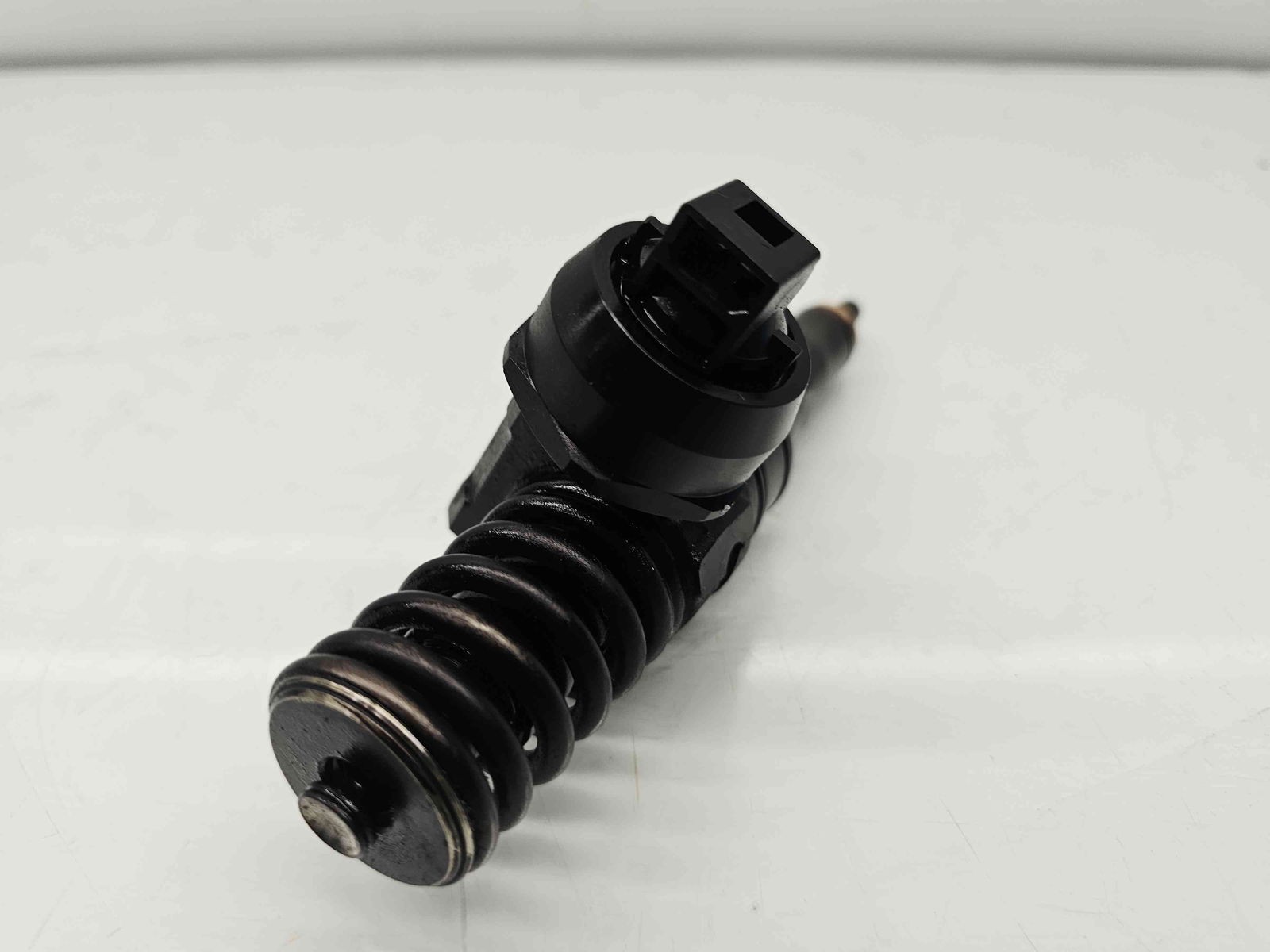 Injector Skoda Octavia 2 (1Z3) [Fabr 2004-2013] 038130073BN 1.9 TDI BLS 77KW / 105CP - imagine 2