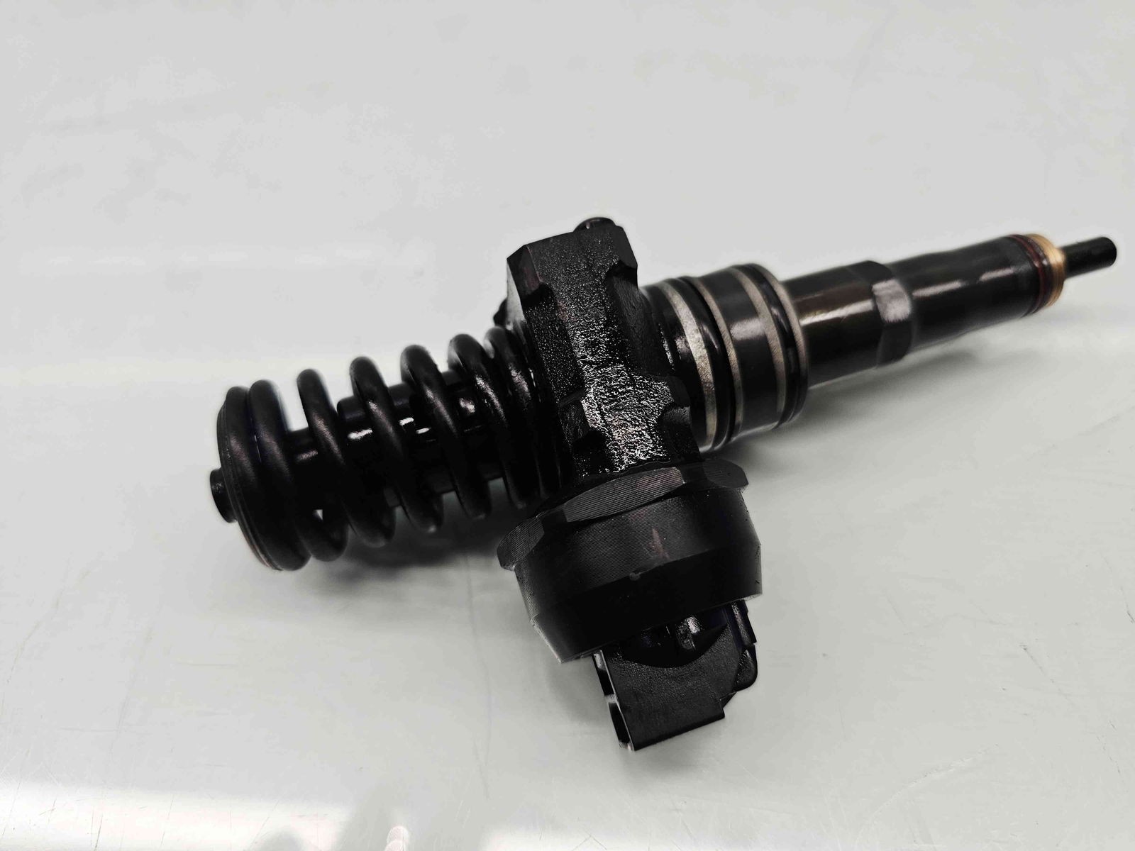 Injector Skoda Octavia 2 (1Z3) [Fabr 2004-2013] 038130073BN 1.9 TDI BLS 77KW / 105CP - imagine 4