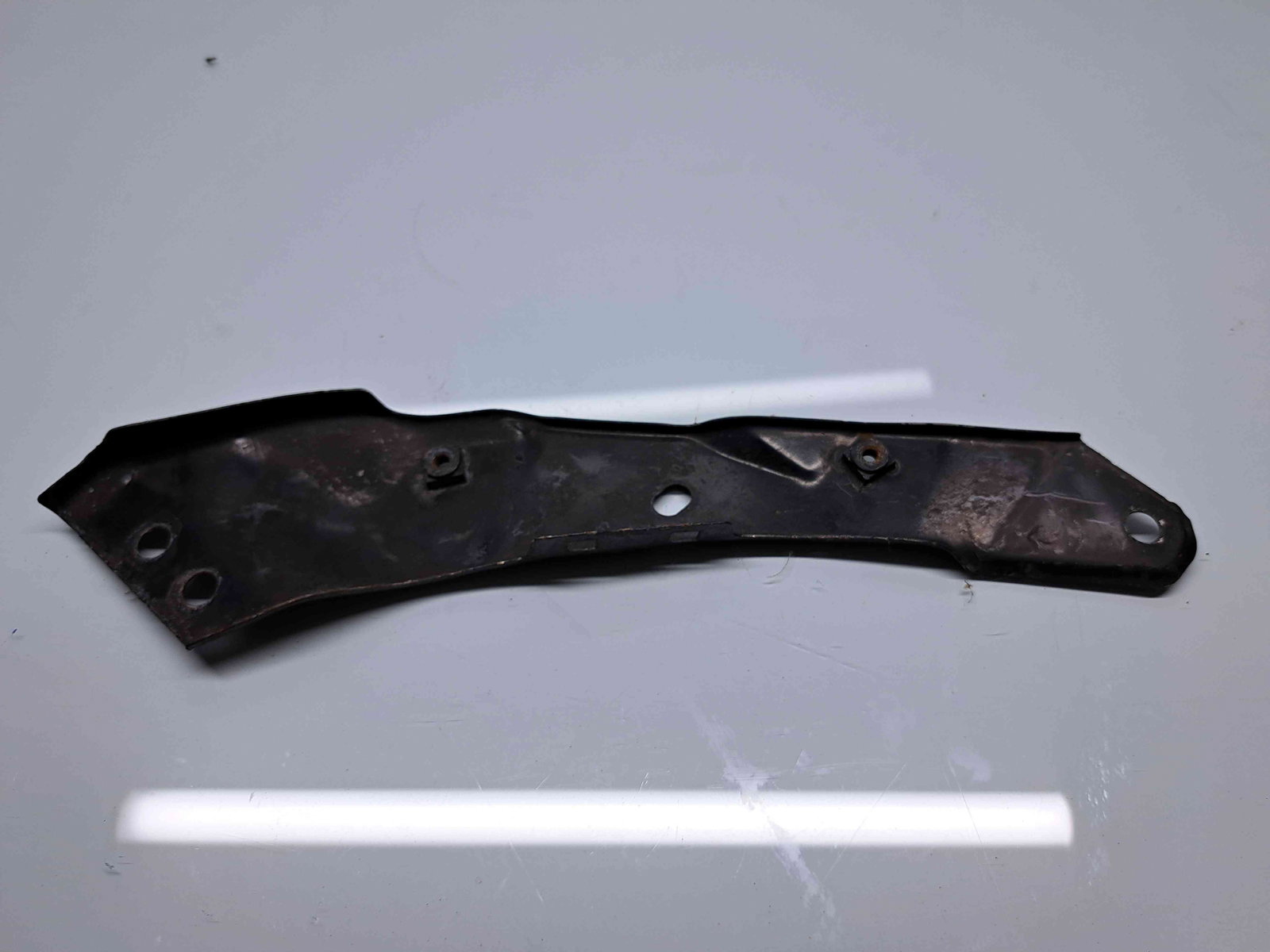 Suport far stanga Volkswagen Golf 6 (5K1) GTD [Fabr 2009-2013] 5K0806929B - imagine 3