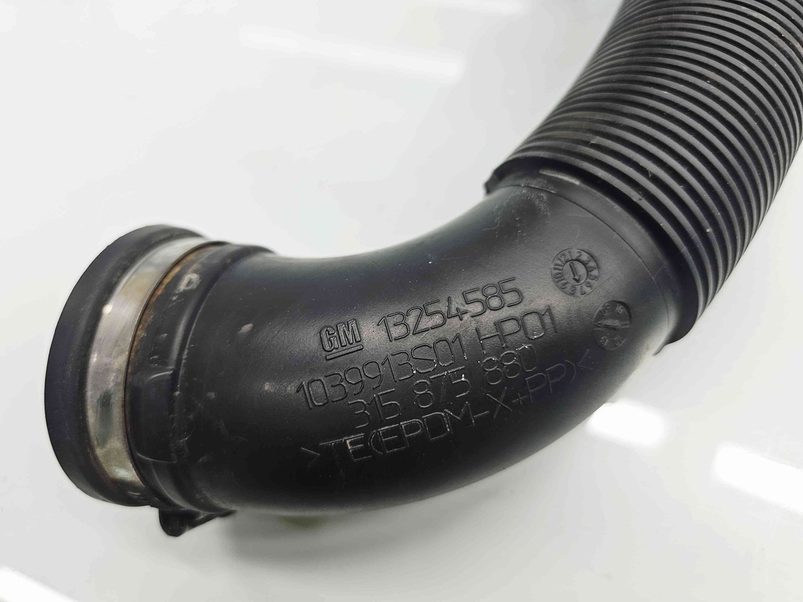 Tub admisie aer Opel Astra J [Fabr 2009-2015] 13254585 1.4 Benz A14XER 74KW / 100CP - imagine 3