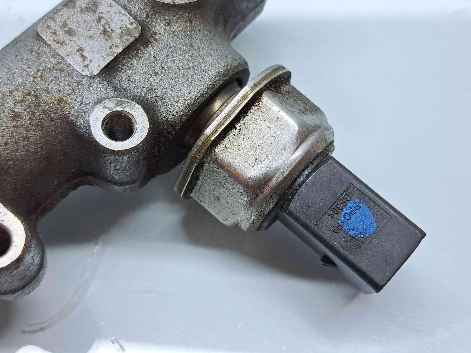 Rampa injectoare AUDI A6 (4F2, C6) [Fabr 2004-2010] 059130089BT 3.0 TDI CJGA 176KW / 240CP - imagine 2