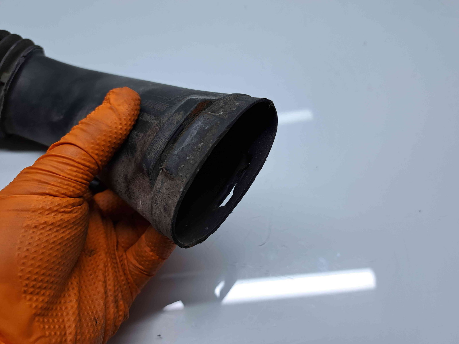 Tub admisie aer Dacia Logan (LS) [Fabr 2004-2012] 8200516253 1.6 B K4M-F6 77KW / 105CP - imagine 4