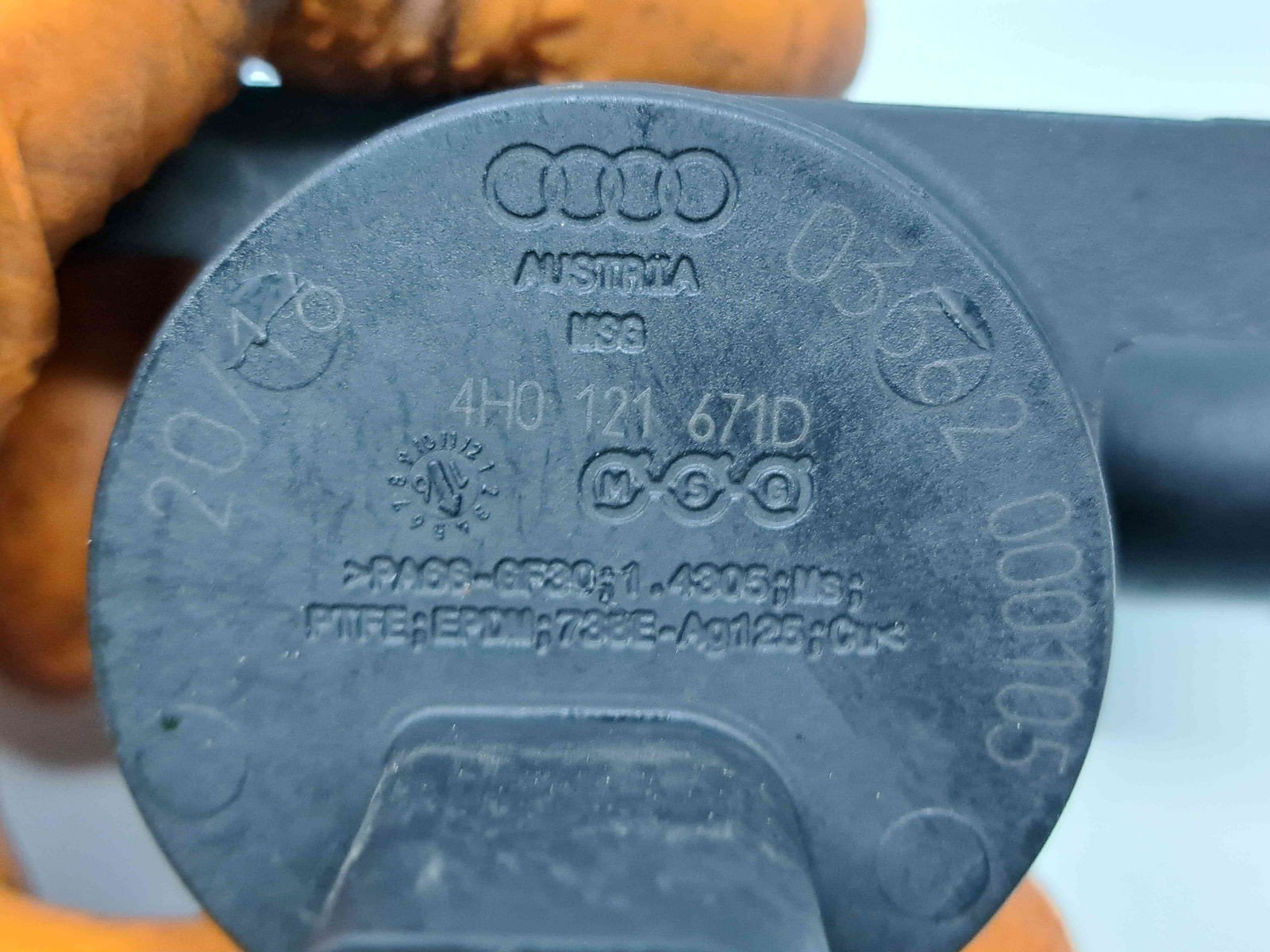 Pompa recirculare apa AUDI A6 (4F2, C6) [Fabr 2004-2010] 4H0121671D 3.0 TDI CJGA 176KW / 240CP - imagine 2