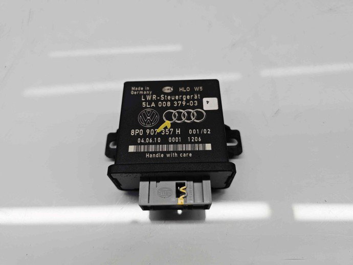  Modul control lumini  AUDI A6 (4F2, C6) [Fabr 2004-2010] 8P0907357H