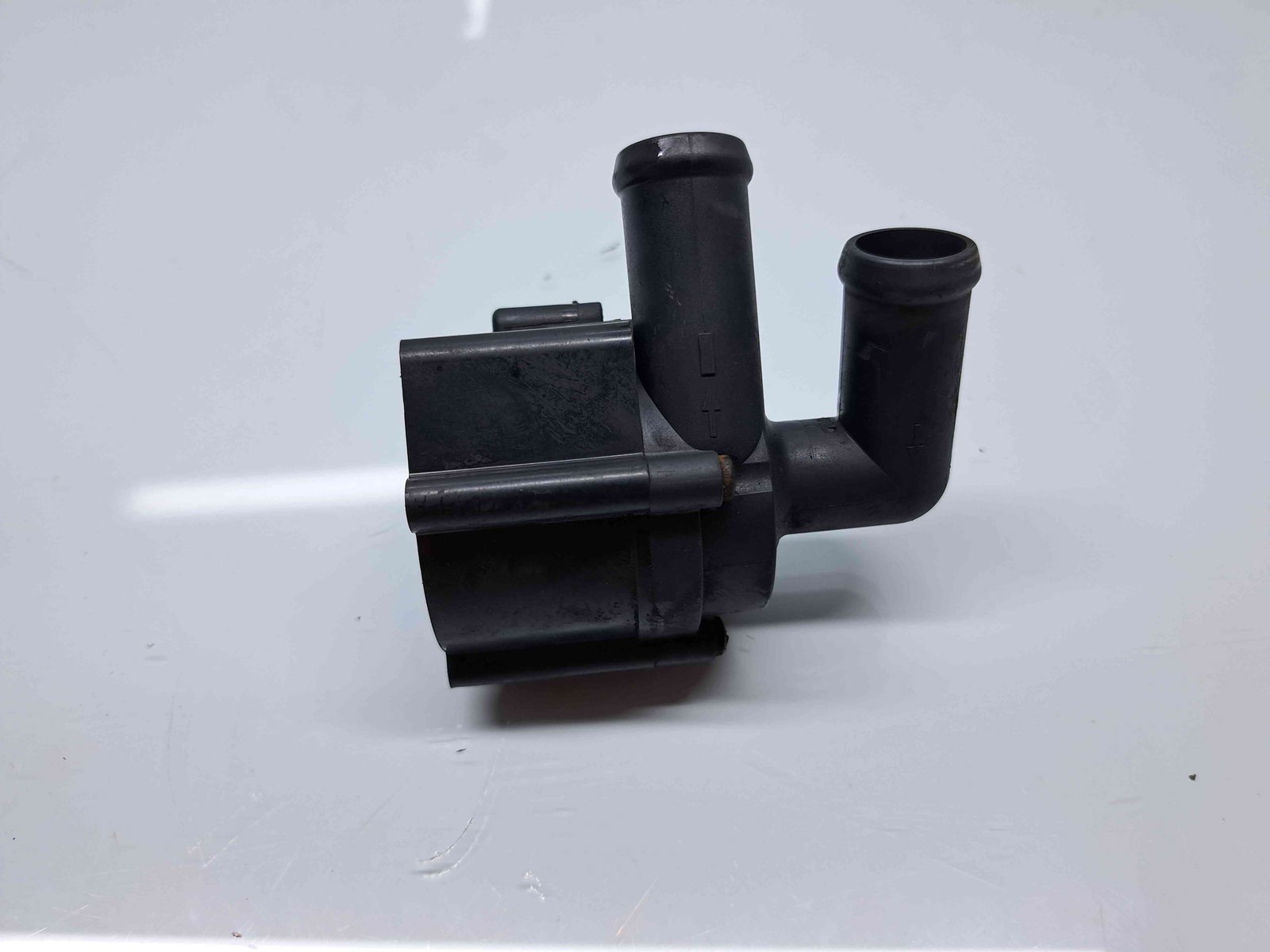 Pompa recirculare apa Volkswagen Tiguan (5N) [Fabr 2007-2016] 5N0965561 2.0 TDI CFGB 125KW / 170CP - imagine 3