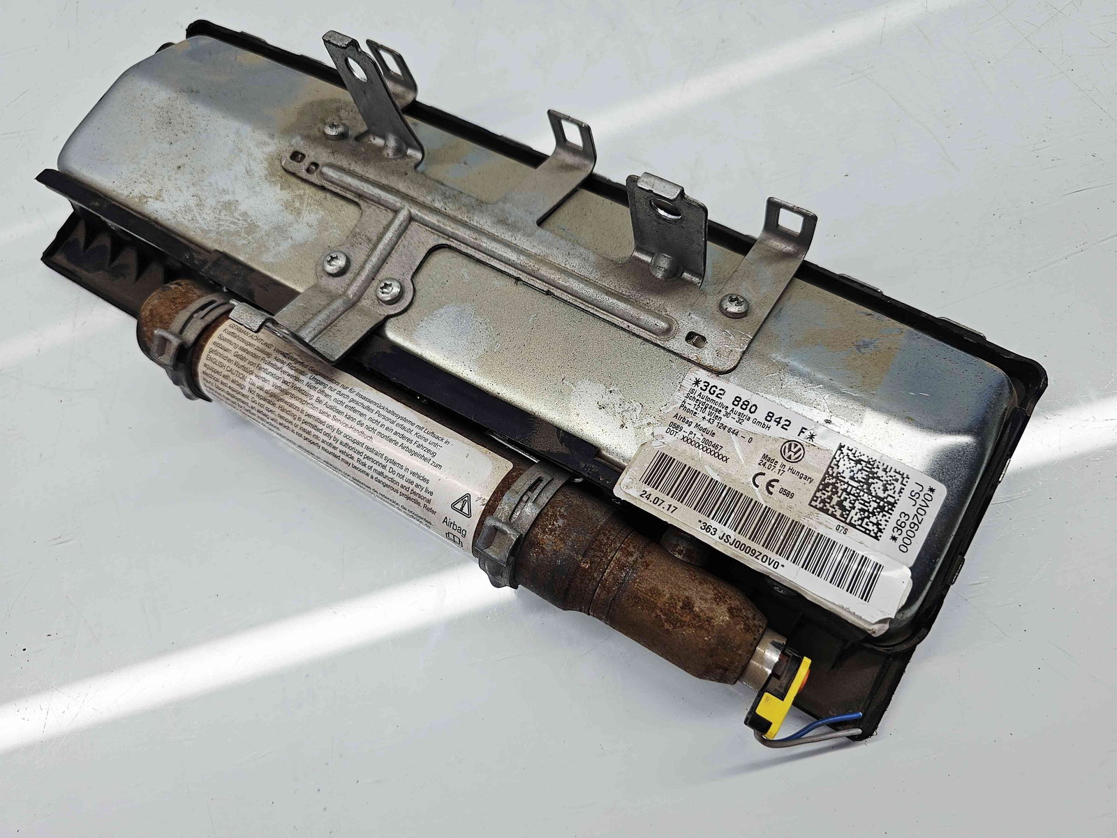 Airbag genunchi Volkswagen Passat B8 Variant (3G5) [Fabr 2015-prezent] 3G2880842F - imagine 4