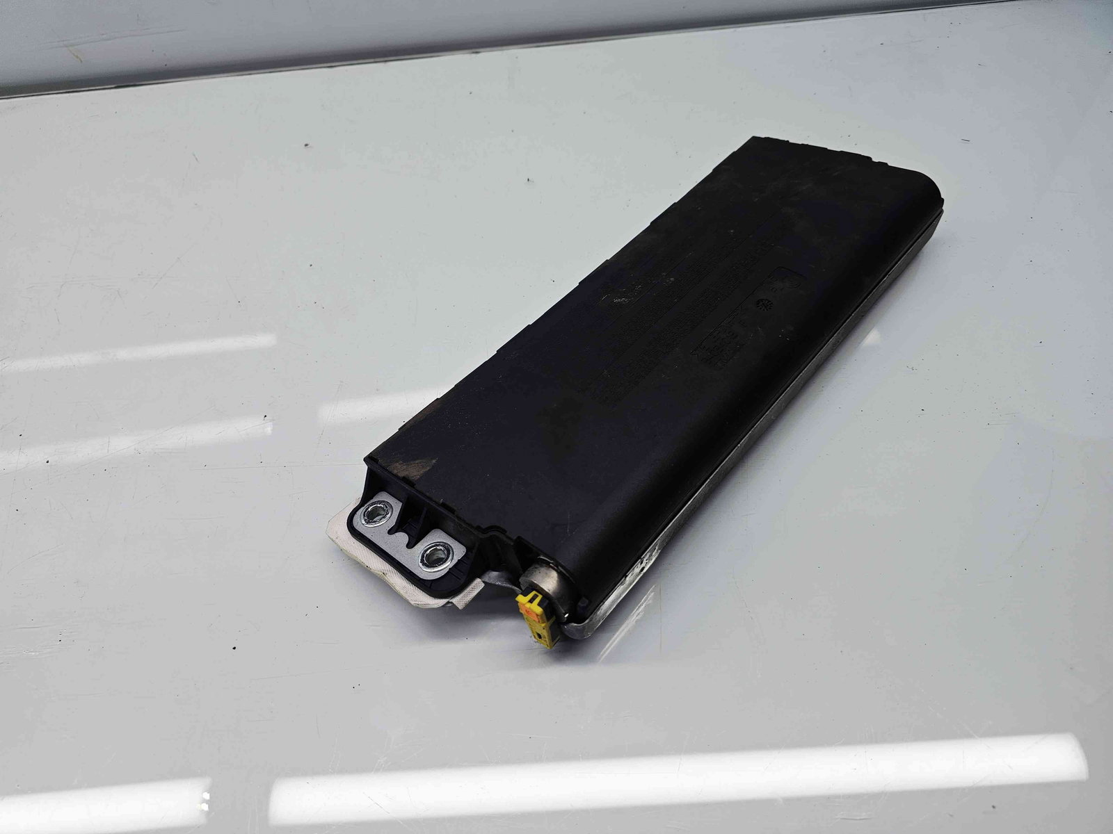 Airbag genunchi Skoda Yeti (5L) [Fabr 2009-2020] 5L2880841E - imagine 2