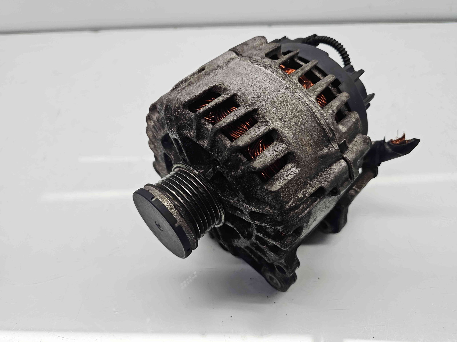 Alternator Volkswagen Golf 6 (5K1) [Fabr 2009-2013] 03C903025D 1.4 TSI CAXA 90KW / 122CP - imagine 2