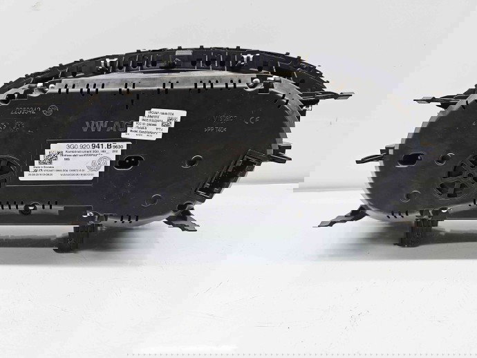  Ceas bord Volkswagen Passat B8 Variant (3G5) [Fabr 2015-prezent] 3G0920941B