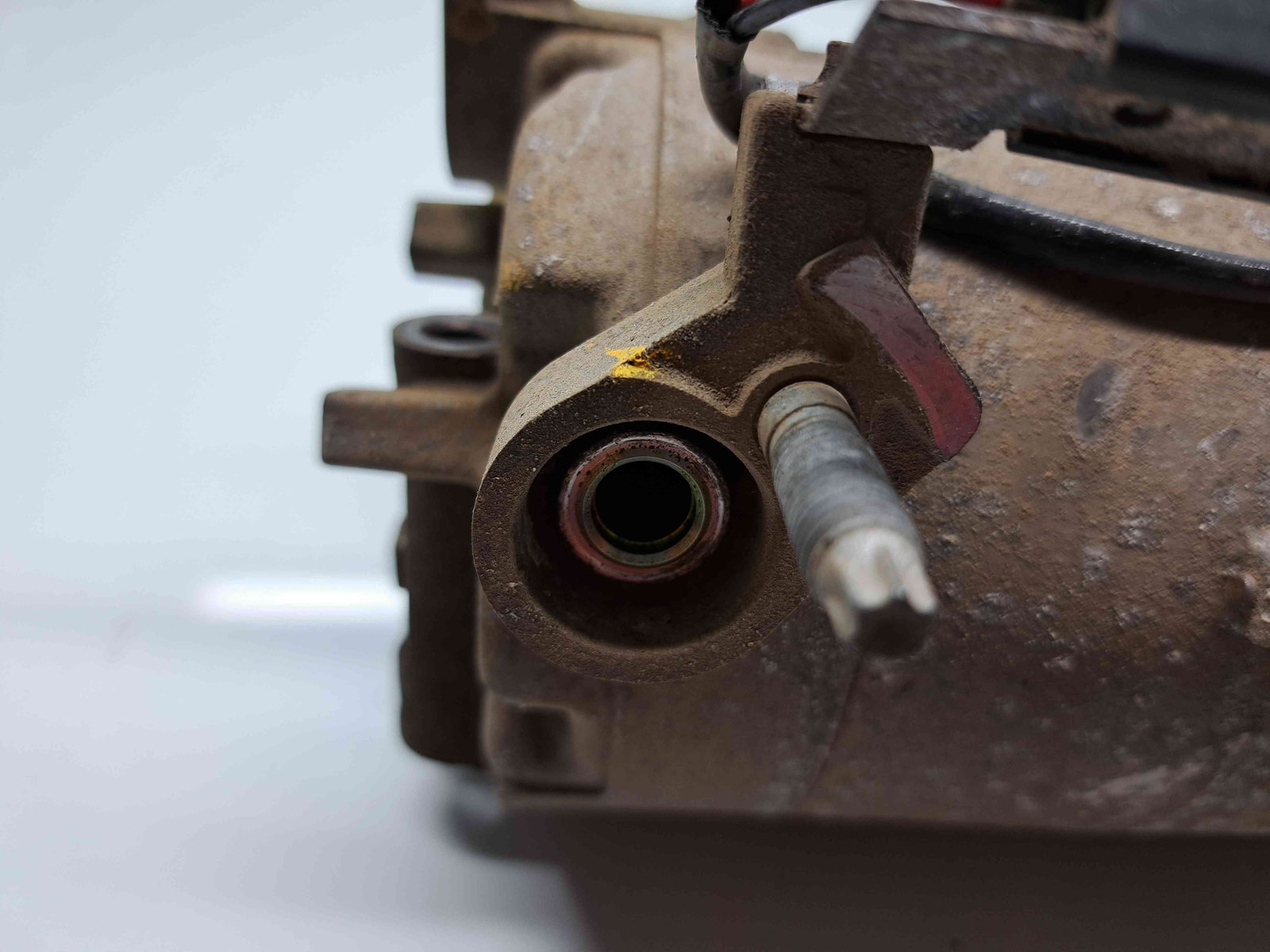 Compresor clima Ford Fiesta 6 facelift [Fabr 2008-2019] C1B1-19D629-AE 1.0 Benz M1JE 74KW / 101CP - imagine 5