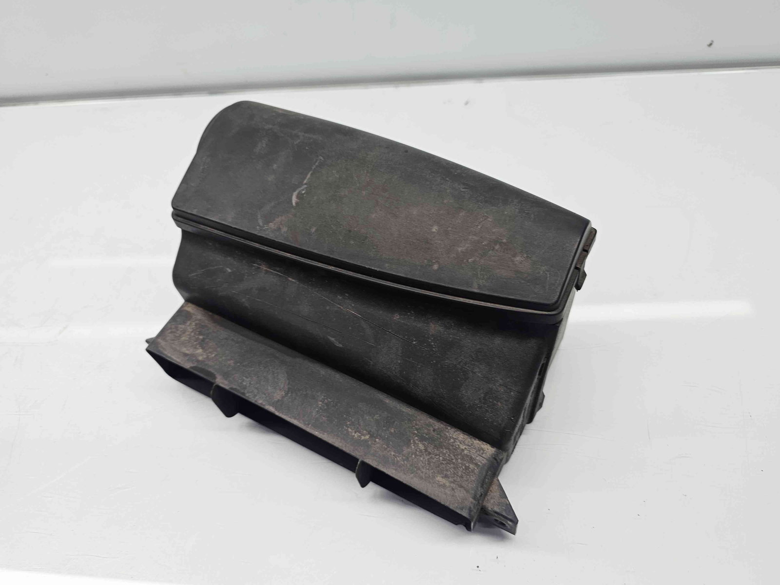 Difuzor captare aer Skoda Yeti (5L) [Fabr 2009-2020] 1K0805962E - imagine 2