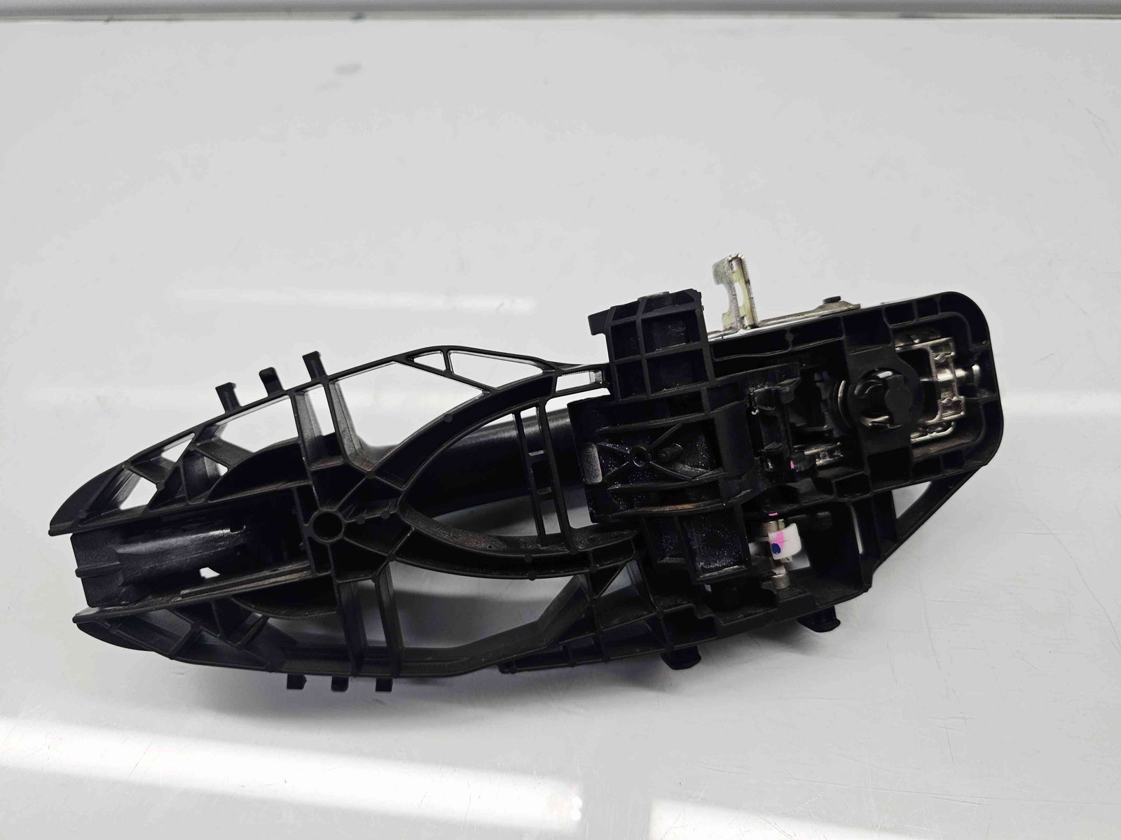 Maner usa dreapta fata Ford Fiesta 8 [Fabr 2017-2025] MAGNETIC - imagine 3