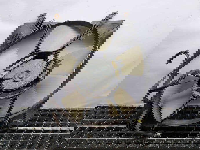 Electroventilator Toyota Rav 4 II (CLA2, XA2, ZCA2, ACA2) [Fabr 2000-2006] OEM 2.0  2.0 110KW / 150CP