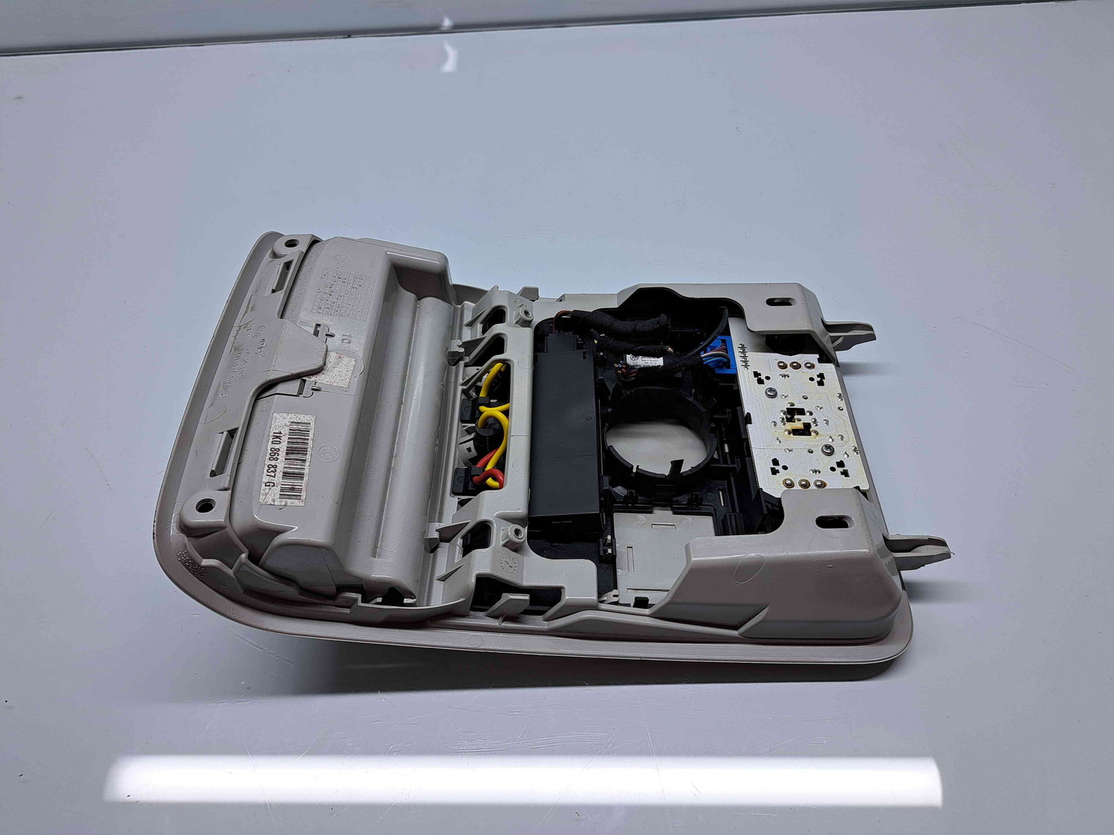 Plafoniera fata Skoda Superb II Combi (3T5) [Fabr 2009-2015] 1K0868837G - imagine 4