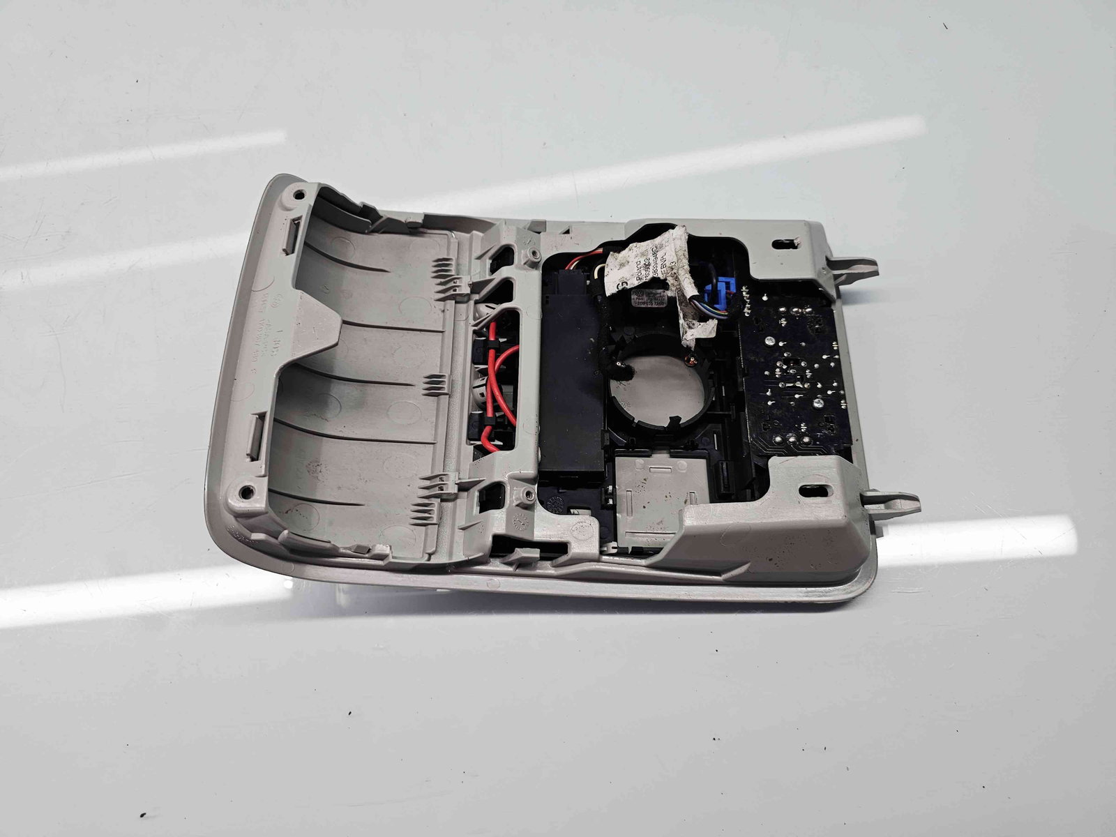 Plafoniera fata Skoda Yeti (5L) [Fabr 2009-2020] 3T0947105B - imagine 3