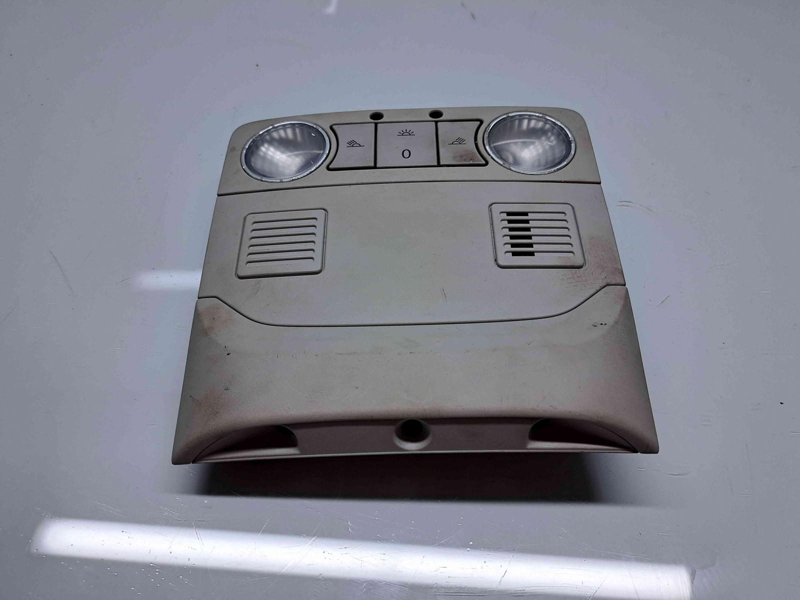 Plafoniera fata Skoda Octavia 3 Combi (5E5) [Fabr 2012-prezent] 5E0947105B - imagine 3