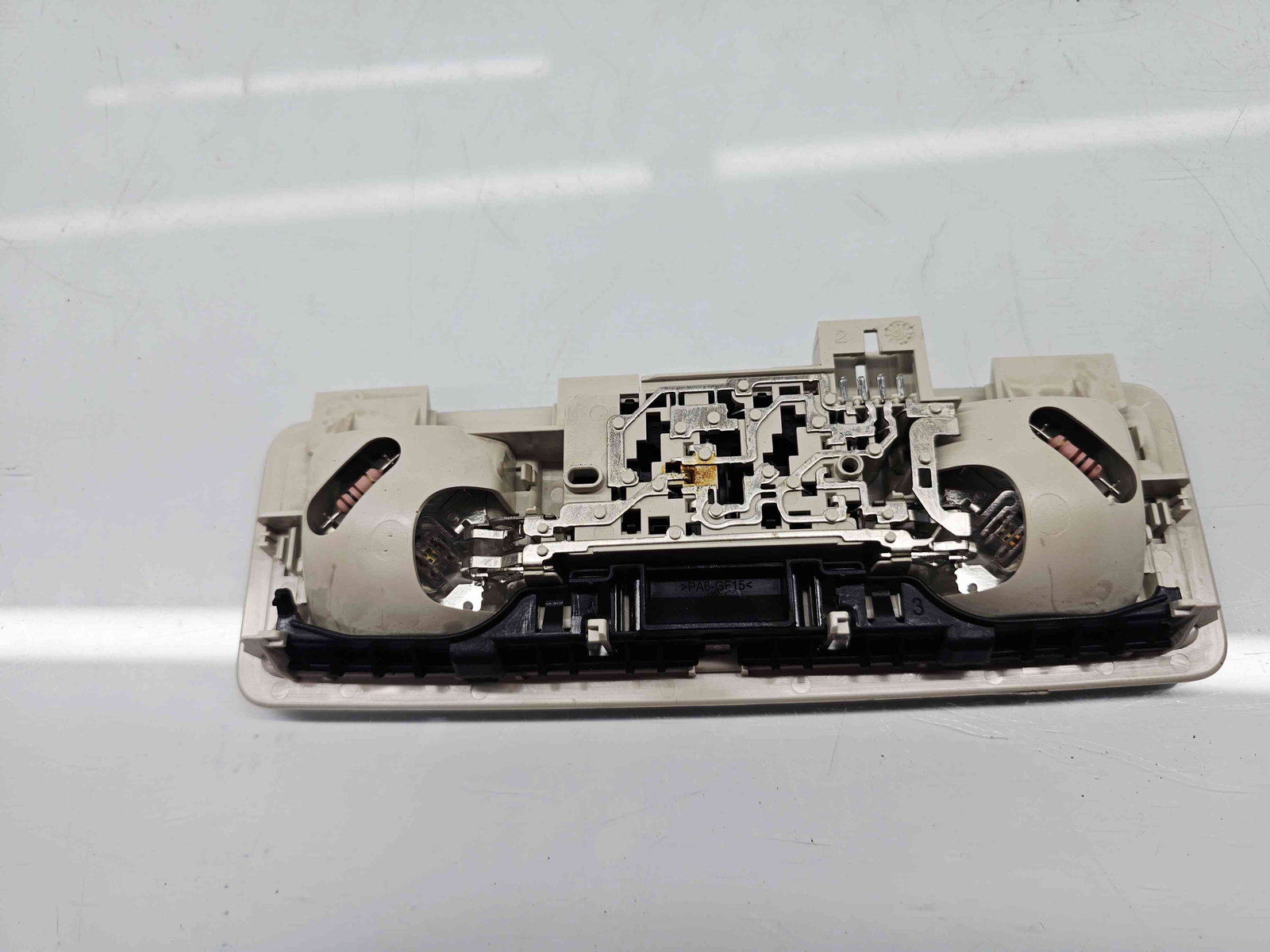 Plafoniera spate Volkswagen Passat B8 Variant (3G5) [Fabr 2015-prezent] 5G0947291K - imagine 3