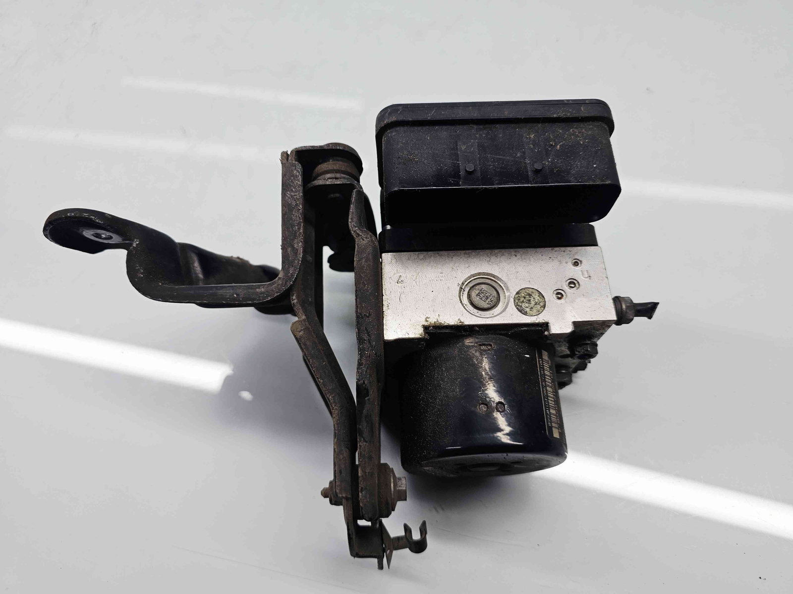 Pompa ABS Skoda Yeti (5L) [Fabr 2009-2020] 1K0614517DN 2.0 TDI CFHA 81KW / 110CP - imagine 4