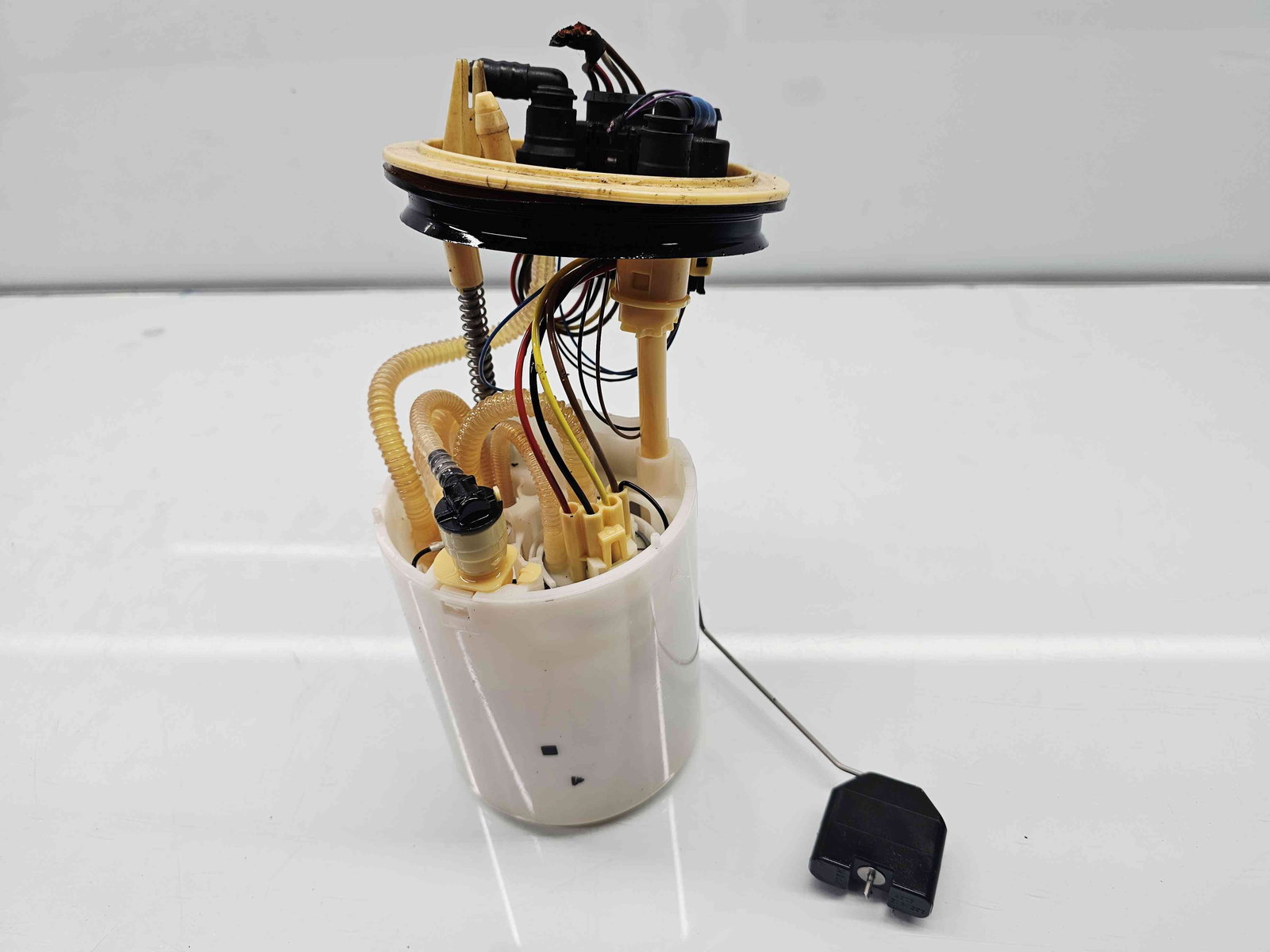 Pompa combustibil Volkswagen Passat B8 Variant (3G5) [Fabr 2015-prezent] 3C0919050 1.6 TDI DCXA 88KW / 120CP - imagine 3