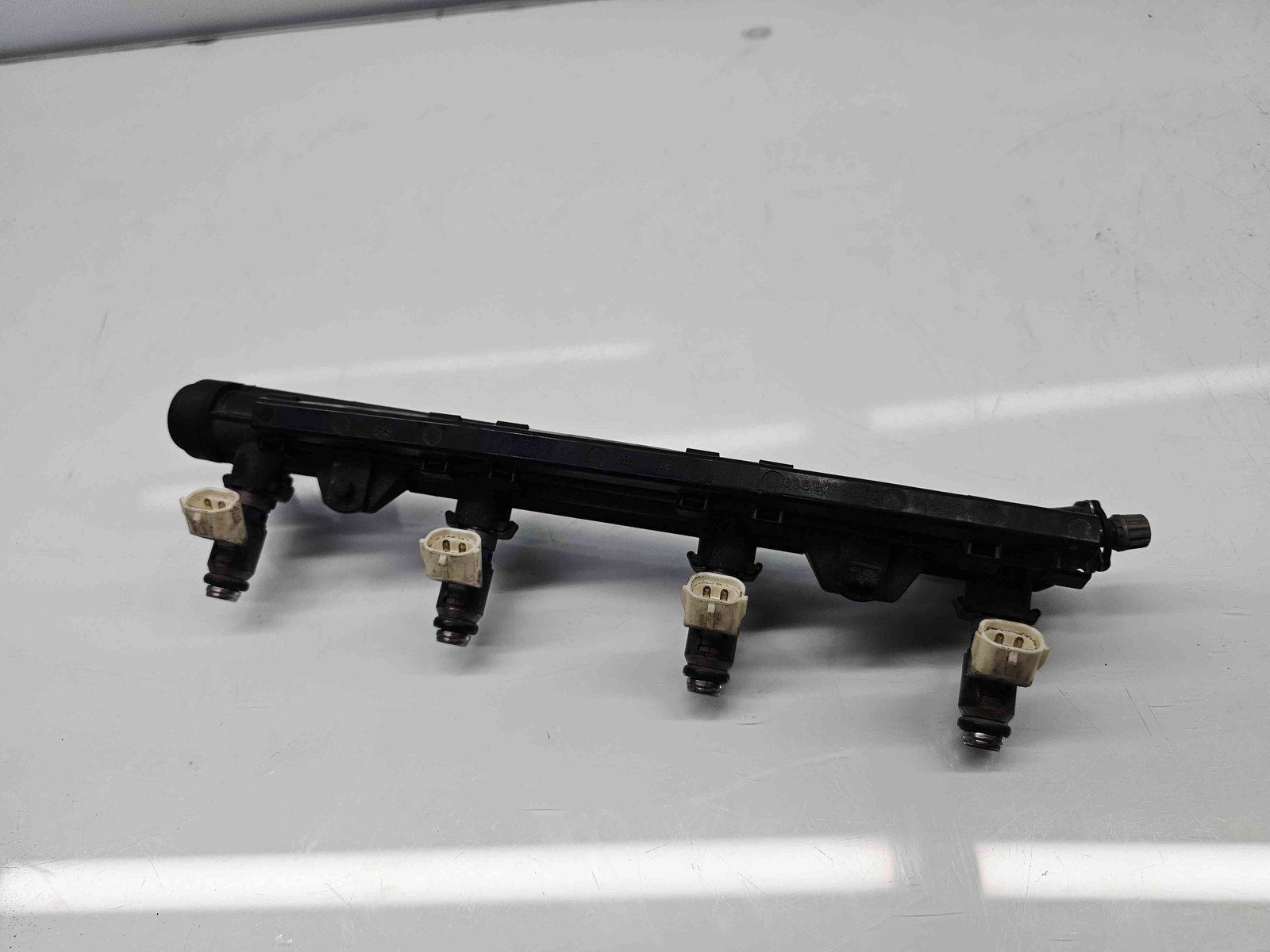 Rampa injectoare Volkswagen Polo (6R) [Fabr 2009-2016] 036133320 1.4 Benz CGGB 63KW / 86CP - imagine 3