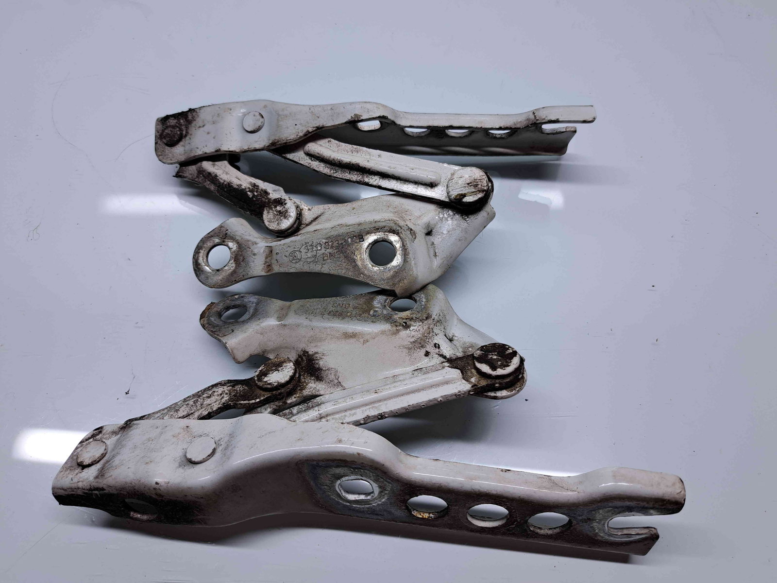 Set balamale capota Skoda Superb II Combi (3T5) [Fabr 2009-2015] 3T0823302B / 3T0823301B - imagine 2