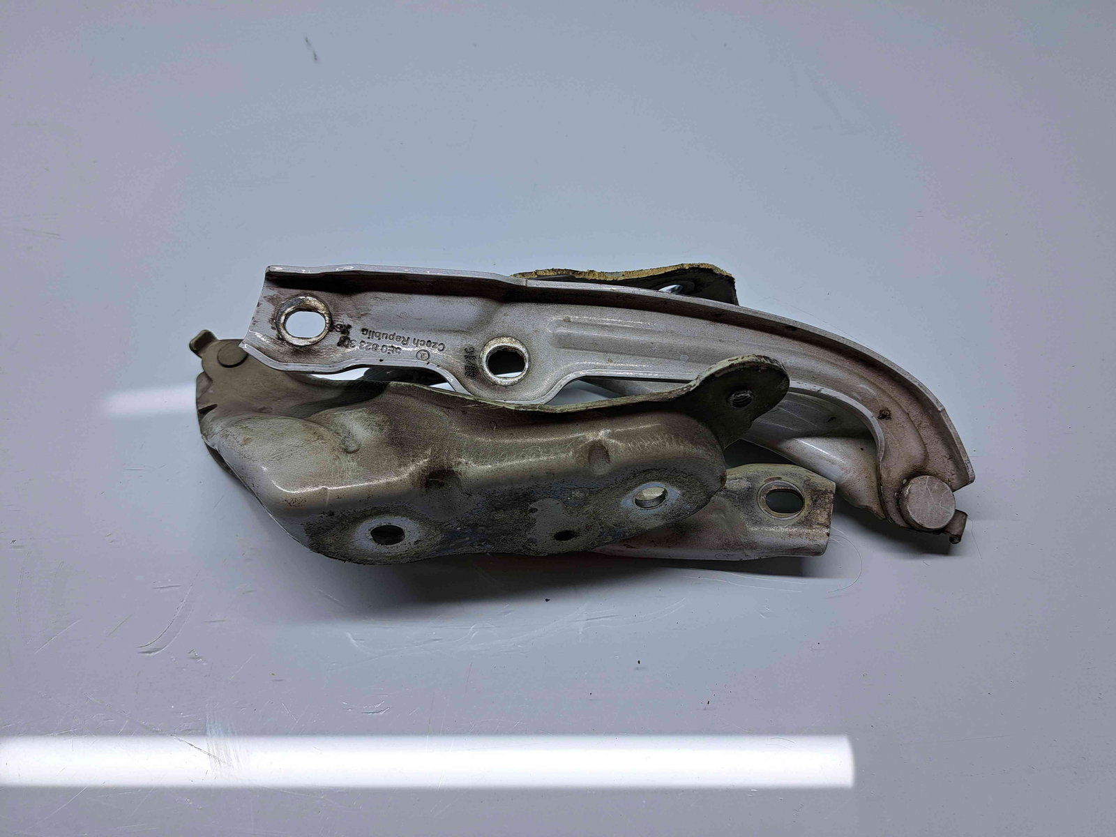 Set balamale capota Skoda Octavia 3 Combi (5E5) [Fabr 2012-prezent] 5E0823302 / 5E0823301 - imagine 2