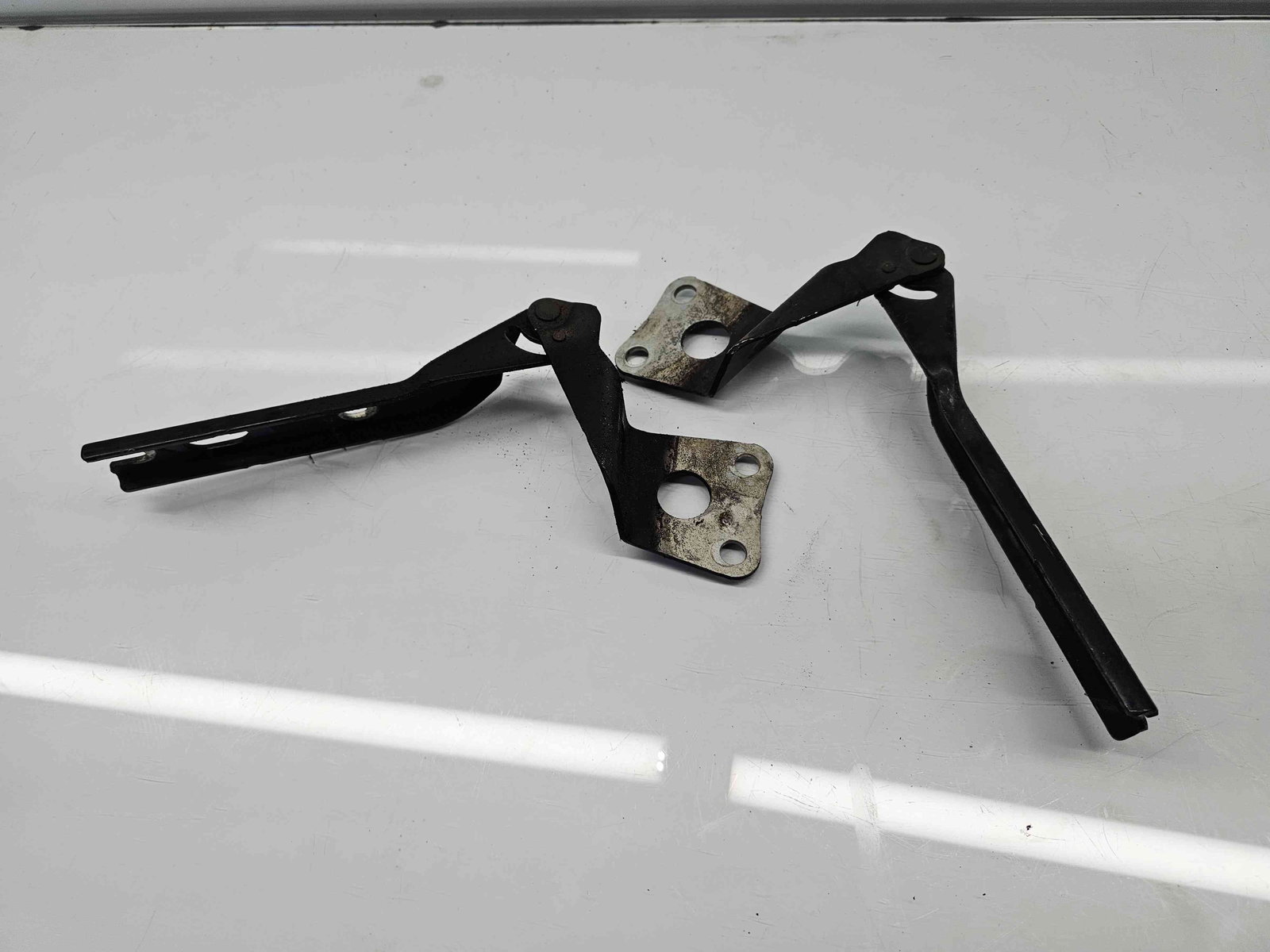 Set balamale capota Skoda Yeti (5L) [Fabr 2009-2020] LF8N - imagine 4