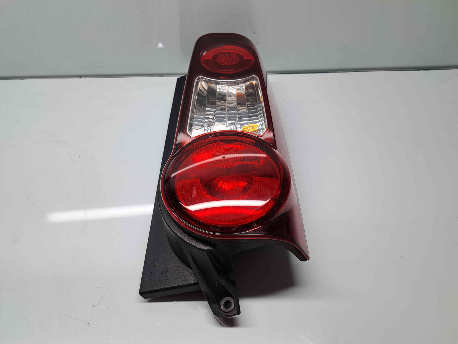 Stop aripa dreapta Peugeot Partner (II) [Fabr 2008-2018] 9680607880 - imagine 2