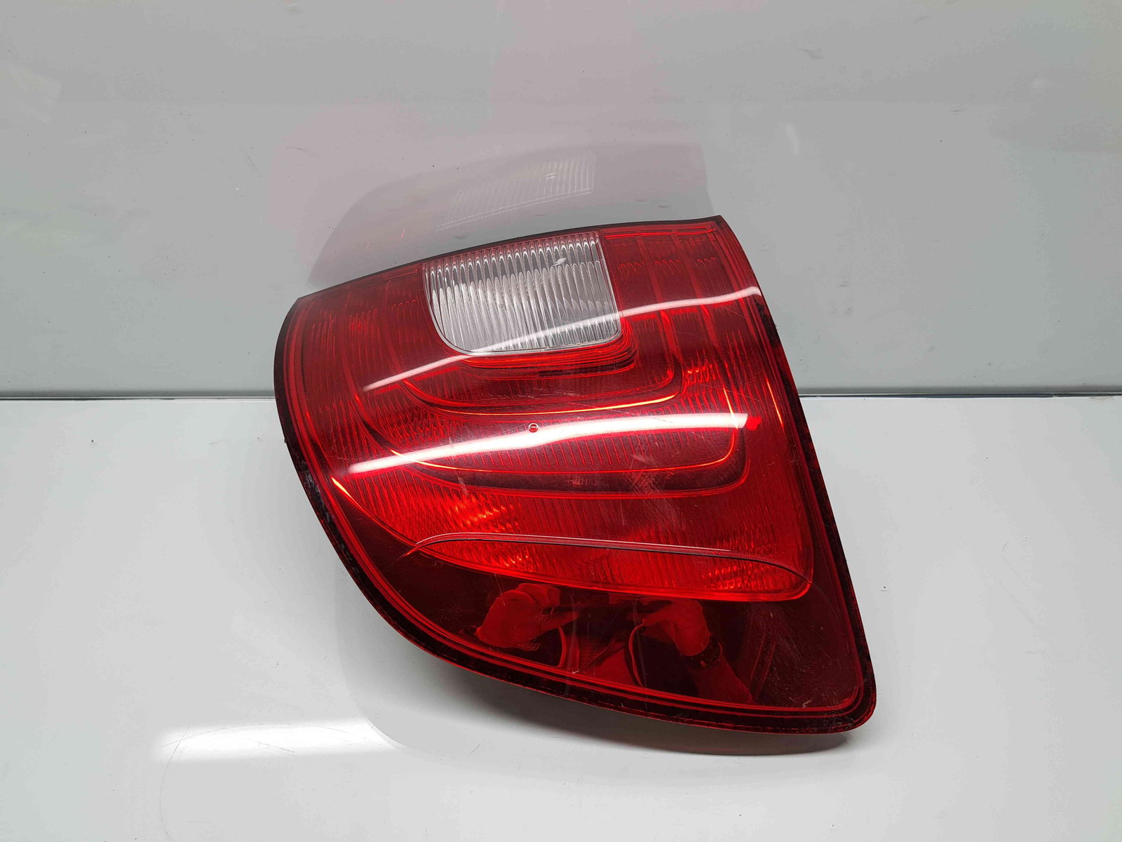 Stop aripa dreapta Skoda Superb II Combi (3T5) [Fabr 2009-2015] 3T9945096 - imagine 2