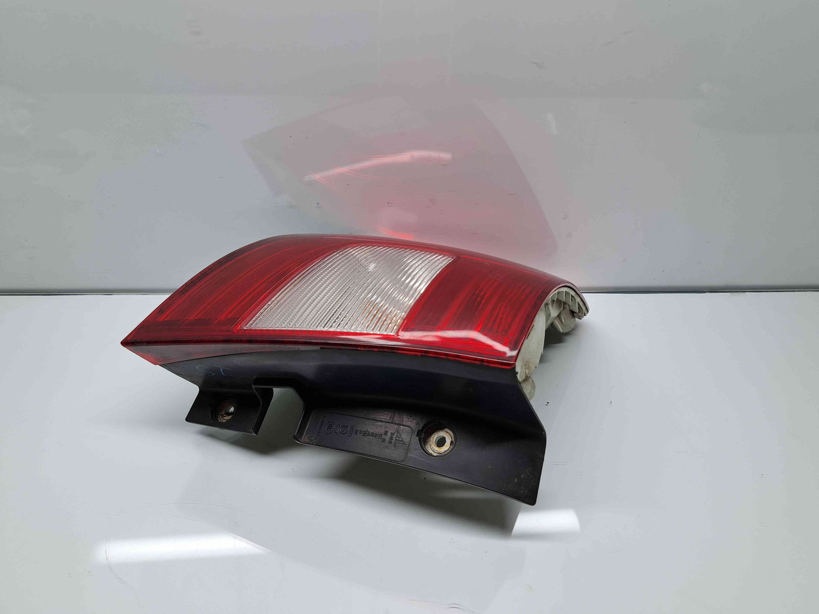 Stop aripa stanga Skoda Superb II Combi (3T5) [Fabr 2009-2015] 3T9945095 - imagine 2