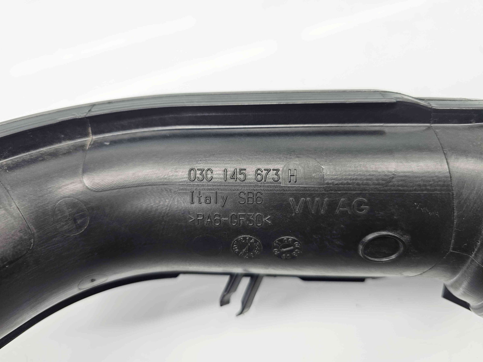 Tub intercooler Volkswagen Golf 6 (5K1) [Fabr 2009-2013] 03C145673H 1.4 TSI CAXA 90KW / 122CP - imagine 3