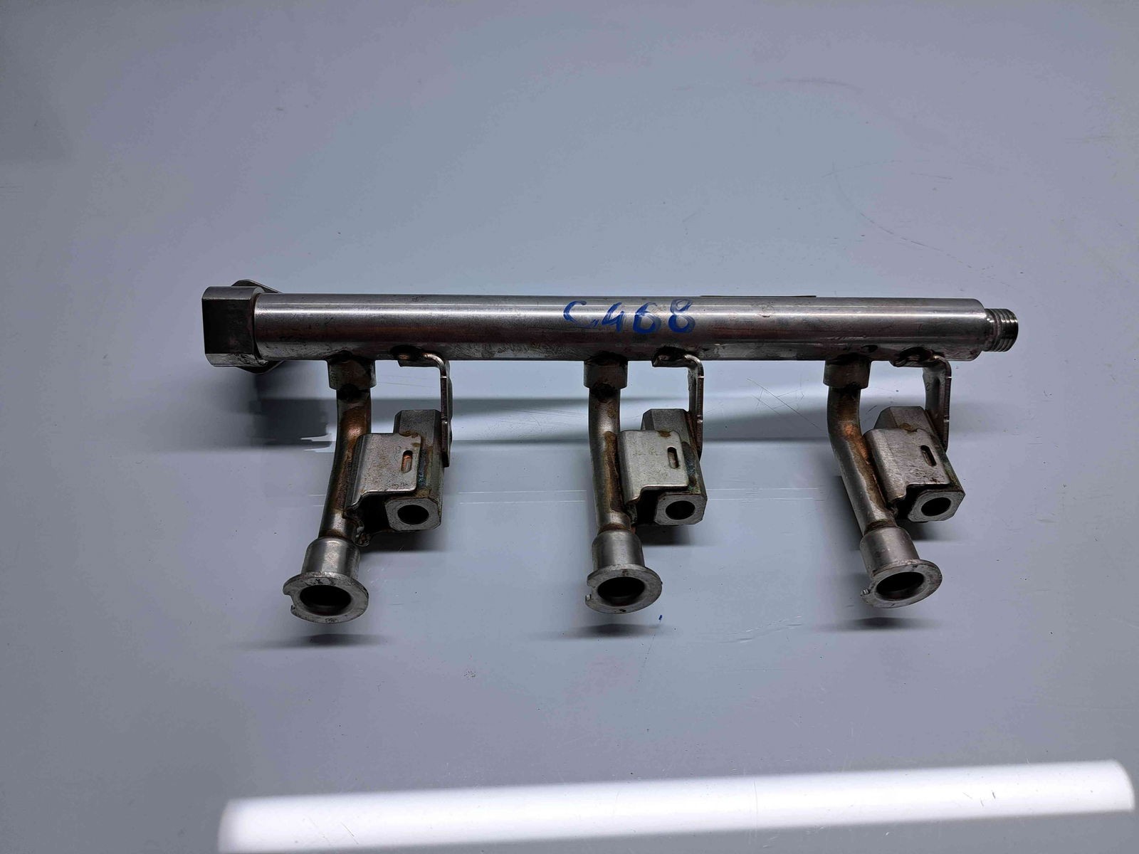 Rampa injectoare Ford Focus 3 [Fabr 2010-2018] DM5G-9H487-AA 1.0 Benz M1JE 74KW / 101CP - imagine 1