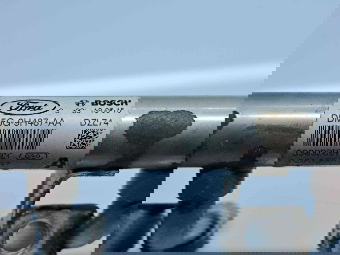 Rampa injectoare  Ford Focus 3 [Fabr 2010-2018] DM5G-9H487-AA 1.0 Benz M1JE 74KW / 101CP