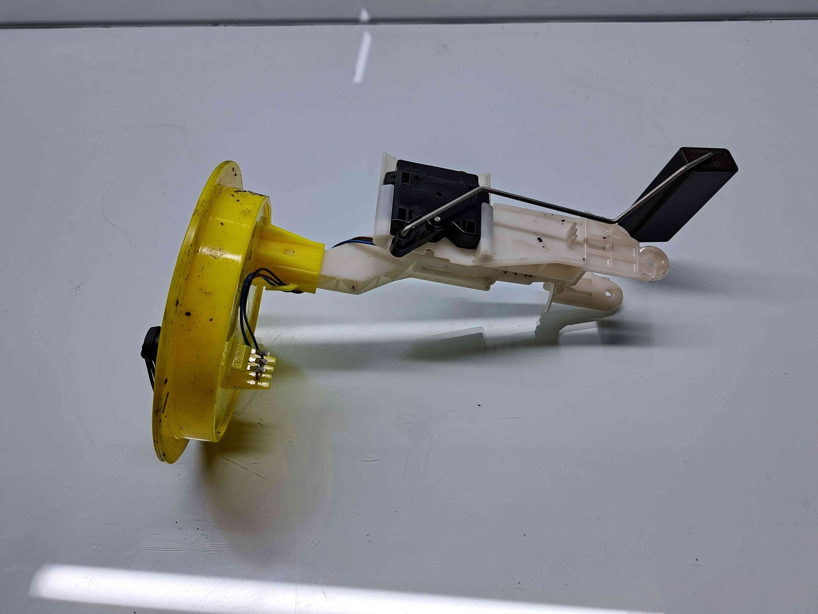 Sonda litrometrica AUDI A3 (8P1) [Fabr 2003-2012] 1K0919673AK 1.6 TDI CAYC 77KW / 105CP - imagine 3