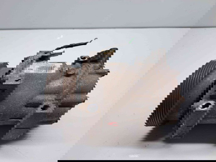 Compresor clima  Dacia Sandero [Fabr 2008-2012] 926000097R 1.6 B K4M-F6 77KW / 105CP